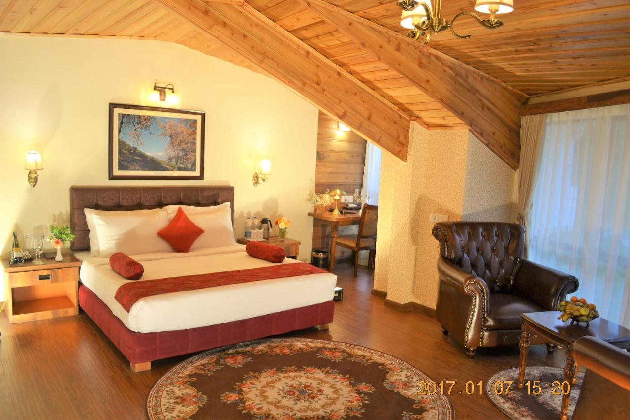 Crescent Resort, Darjeeling Дарджилинг Экстерьер фото