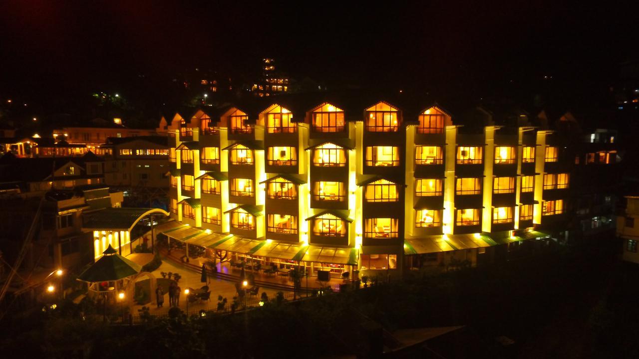 Crescent Resort, Darjeeling Дарджилинг Экстерьер фото